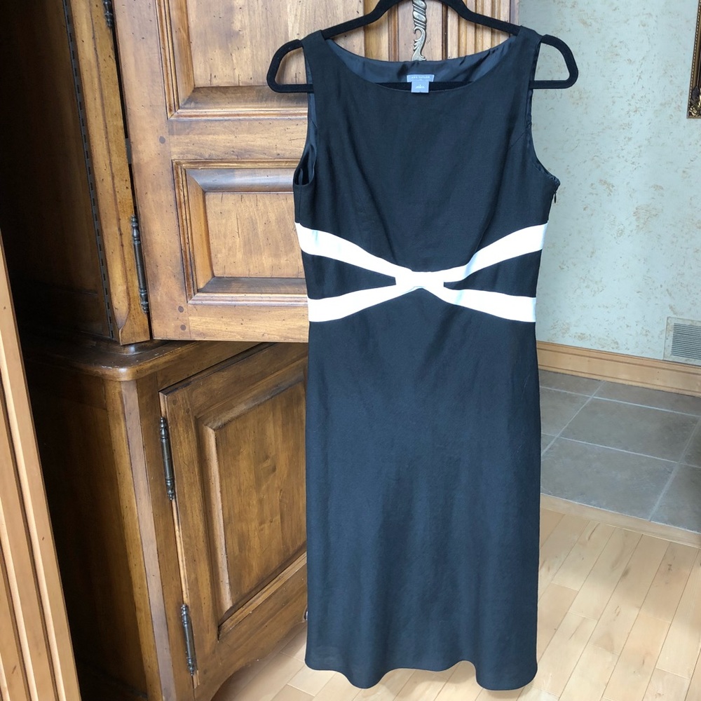 Ann Taylor black linen bow sleeveless dress
